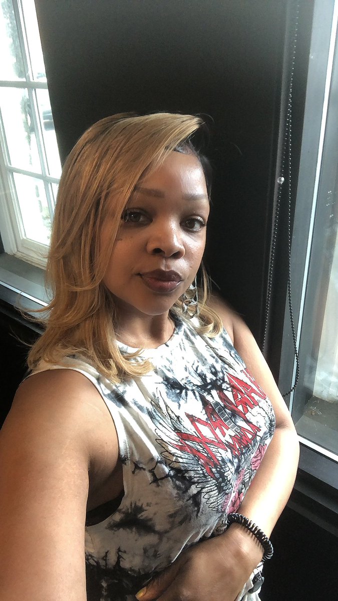 DivineMartino's tweet photo. #SheJay https://t.co/g9x9R8GaHu