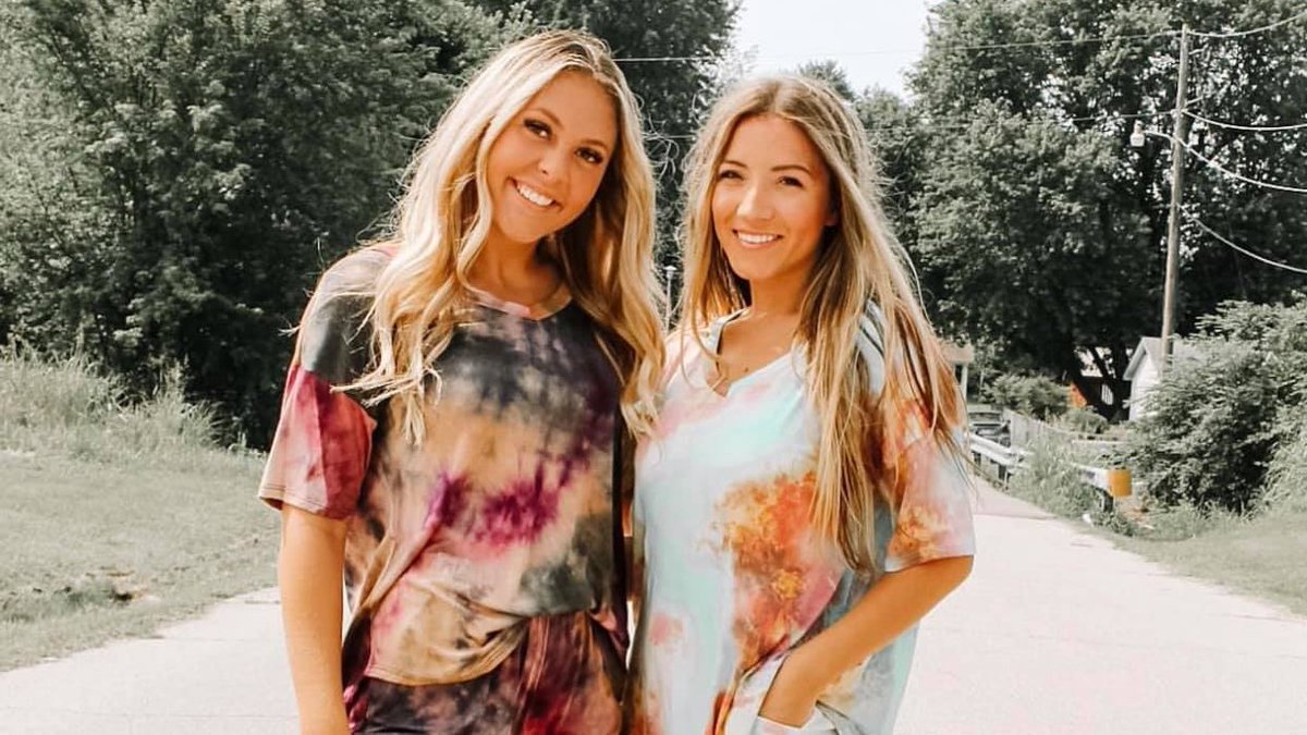 360GrandLake's tweet photo. @themuddypearl is intricately designed to resemble your dream closet and offers classy women's apparel, high-end accessories and elegant home decor. #360GrandLake https://t.co/ZFKtHzDsKr