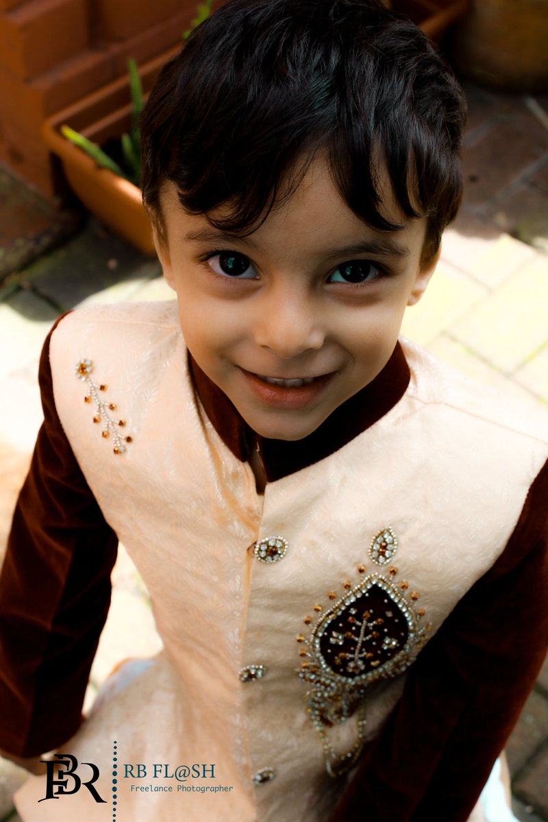 RBFlashstudio's tweet photo. cutest Smile
Shanu's Instagram: Official_shani45
#RB_Flash_freelance_photographer #RB_Flash #FBR_Flash #Rabiaphotographer #RabiaBibiphotographer
#kids #kidsphotography #babyphoto #kidsfashion #kidsofinstagram #newbornphotography #cutekids #cutekid #childrenphotography #kidsphoto https://t.co/EjFUJvAq2G