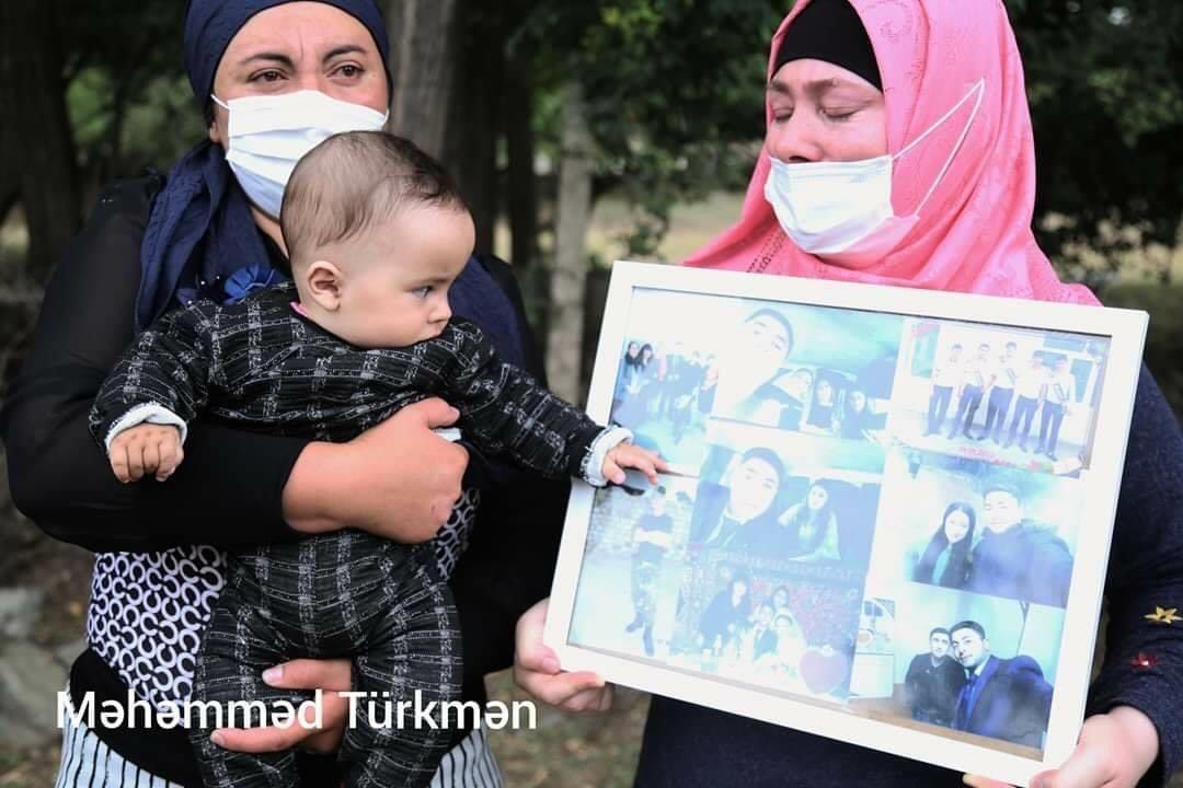 voicekarabaakh's tweet photo. He is a 6-month-old baby. His father was killed by Armenians on the front line yesterday night.

#StopArmenianAgression #KarabakhisAzerbaijan https://t.co/EDINqA7Lik