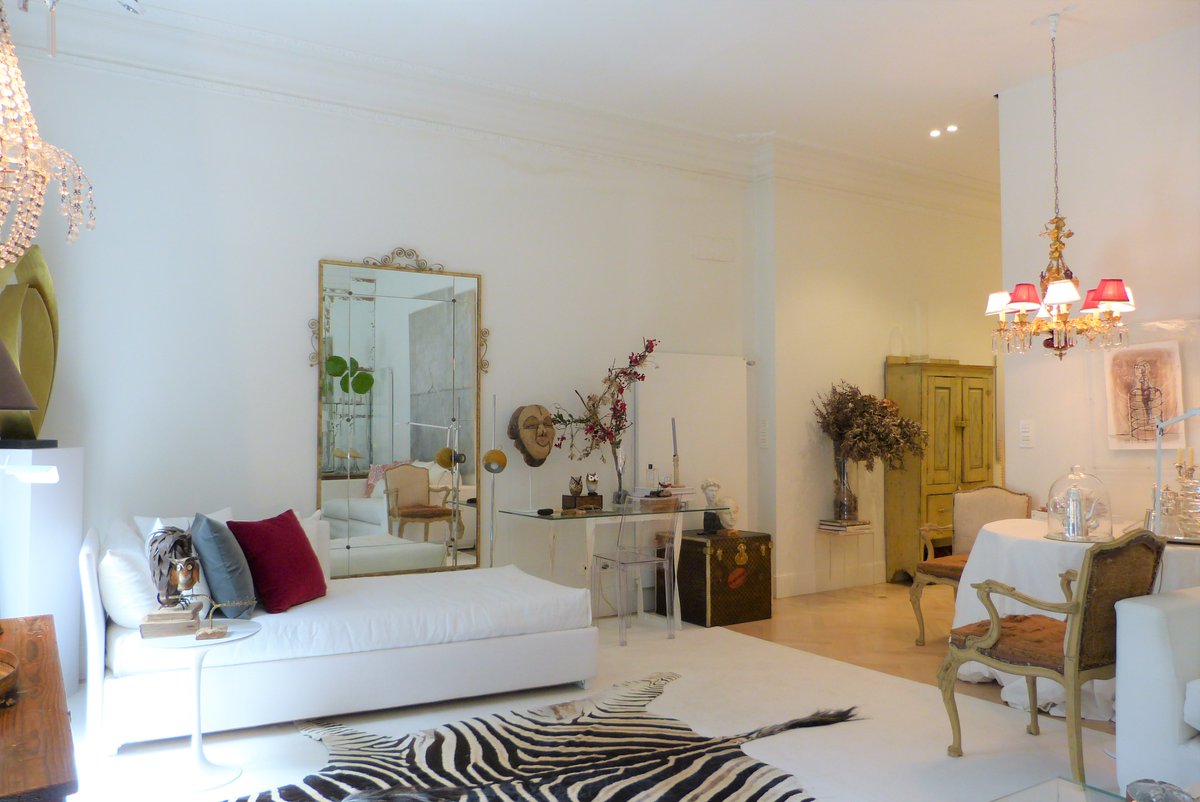 BurutaranInmo's tweet image. Z32028 Maravilloso piso reformado con todo lujo de detalles, listo para entrar a vivir, con vistas a la plaza de Gipuzkoa, en el corazón de Donostia.

bit.ly/2Wncvtq

#SanSebastian #CasaEnVenta #Inmobiliaria #GrupoExin10 #RealEstate #Decoracion #HomeStage #StagingHouses