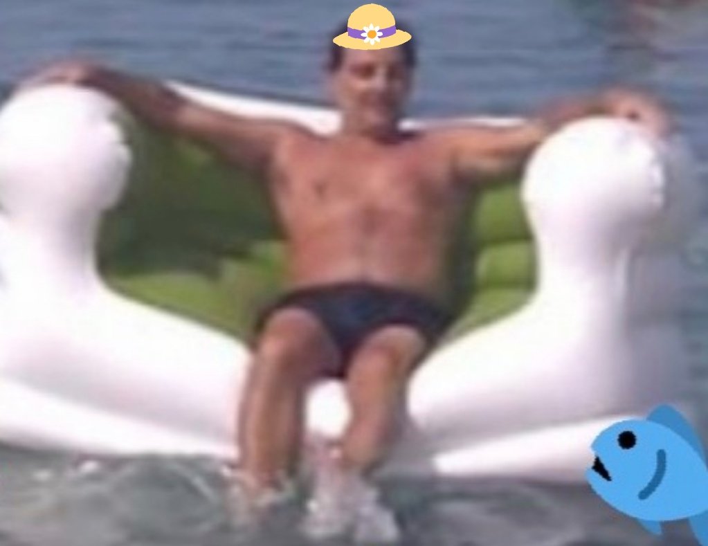 laroulotte49's tweet photo. @CholetLes @DenisHubert4 @choletagglo Monsieur #7voix 😂😂
Son #rafiot prend l'eau
Quelle noyade.. 
#DemainCholet
#LaREM https://t.co/7viwyjRg6H