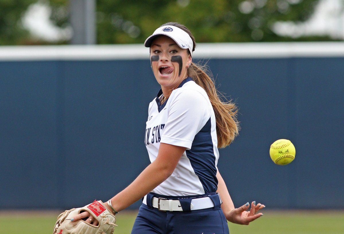 PennStateSB's tweet photo. 🤪 | 😏 | 💁‍♀️ | 🤝

#WeAre | #NationalEmojiDay https://t.co/g1FnTogCI8