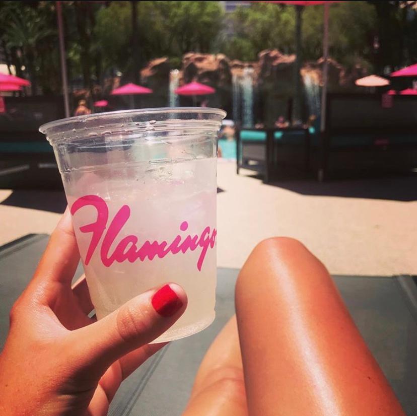 FlamingoVegas's tweet photo. #SocialDistancing is the new sexy! You can practice at #GOPool. 😉☀️💕 https://t.co/YICR2X9LBT @GovSisolak #JustGOPool 📸IG/maiko_mimi https://t.co/xbz2PKfRV9