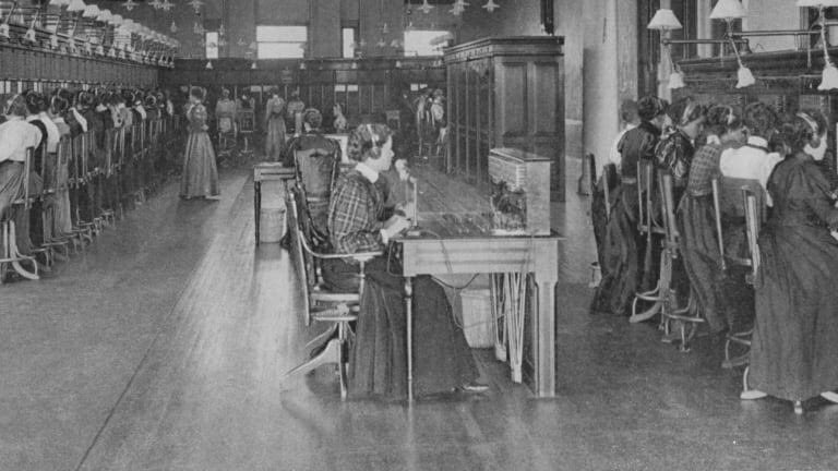 CorpDataVoice's tweet photo. Imagine this staff answering phones, texts, and IMs, on a seamlessly integrated system… while WORKING FROM HOME! 

Better yet, imagine having analytics on call performance &amp; recordings of calls searchable by words used. With today’s tech, this is a piece of cake.

#CCaaS #WFH https://t.co/iyPLm6IdGn