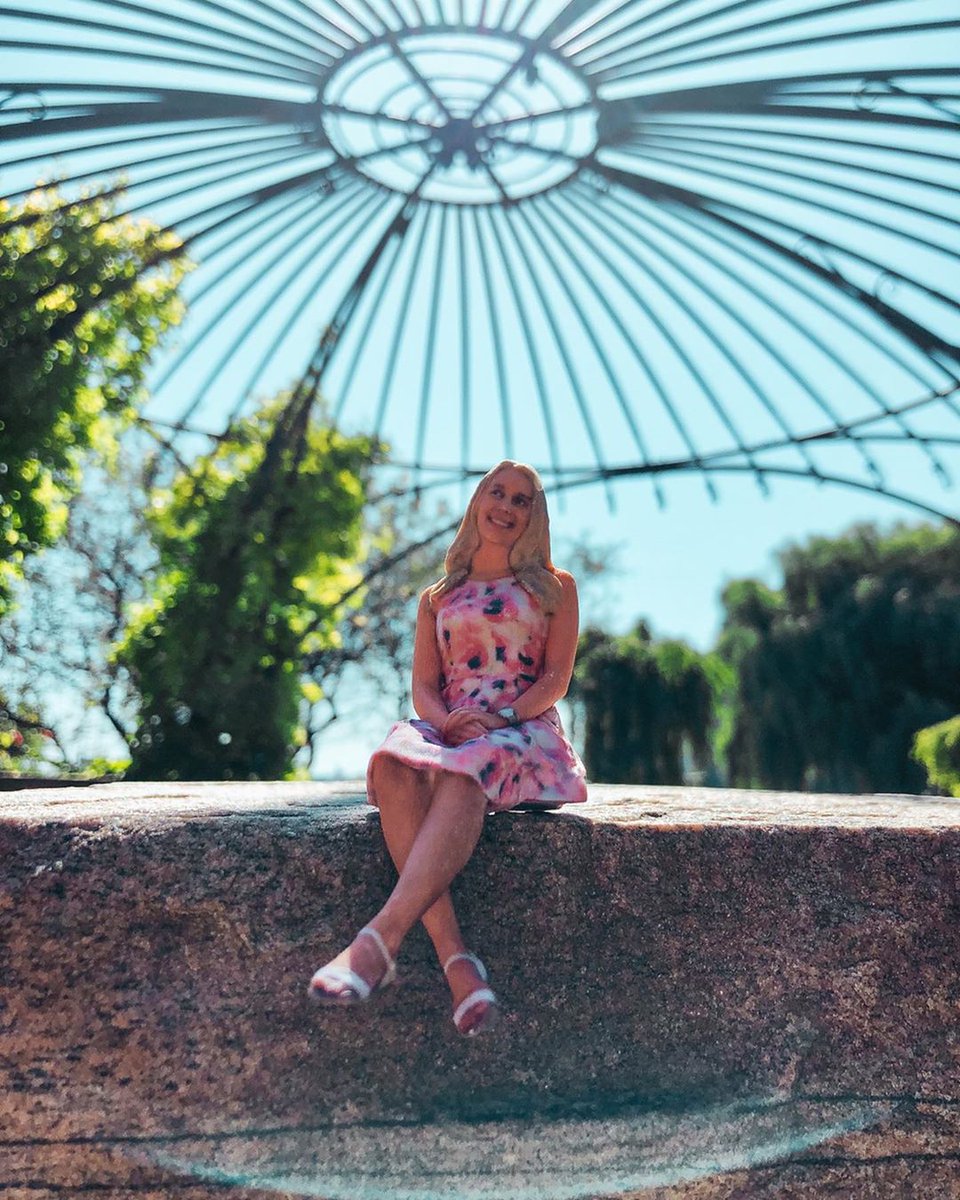 Selftraits's tweet image. 🌱 🌳☀️  Great set of photos by our friend @ZoeyArielle to get us ready for the sunny days ahead.
#3DSelfie #TorontoExperience #3DPrinting