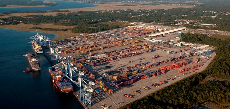 sccompetes's tweet photo. "As companies reevaluate their supply chains ... the American Southeast and Gulf Coast are expected to benefit from increased import volume," including in Charleston, SC." #LogisticsSC https://t.co/hbiuwRXAGH https://t.co/WrYHu3pF8L