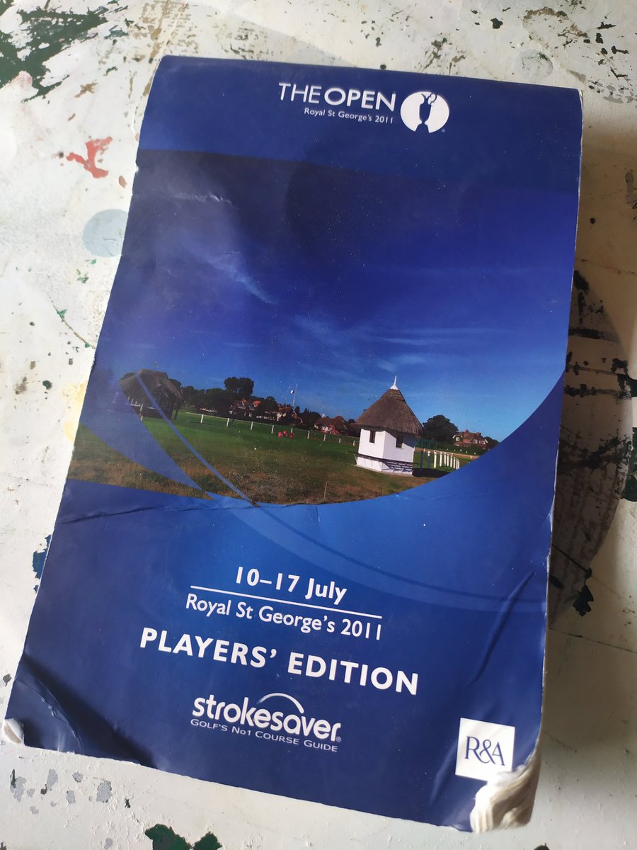 Even bizar als jammerlijk toeval dat ik bij leegruimen oude tas uitgerekend nu dit boekje tegenkom. Wat een week was dit, met <a href="/joostluiten/">joostluiten</a> <a href="/FlorisdVries/">Floris de Vries</a>  en natuurlijk <a href="/Rubenvanderzaag/">Ruben van der Zaag</a>. Boekje vertoont nog altijd sporen van het hondenweer 🌧️🌧️🌧️