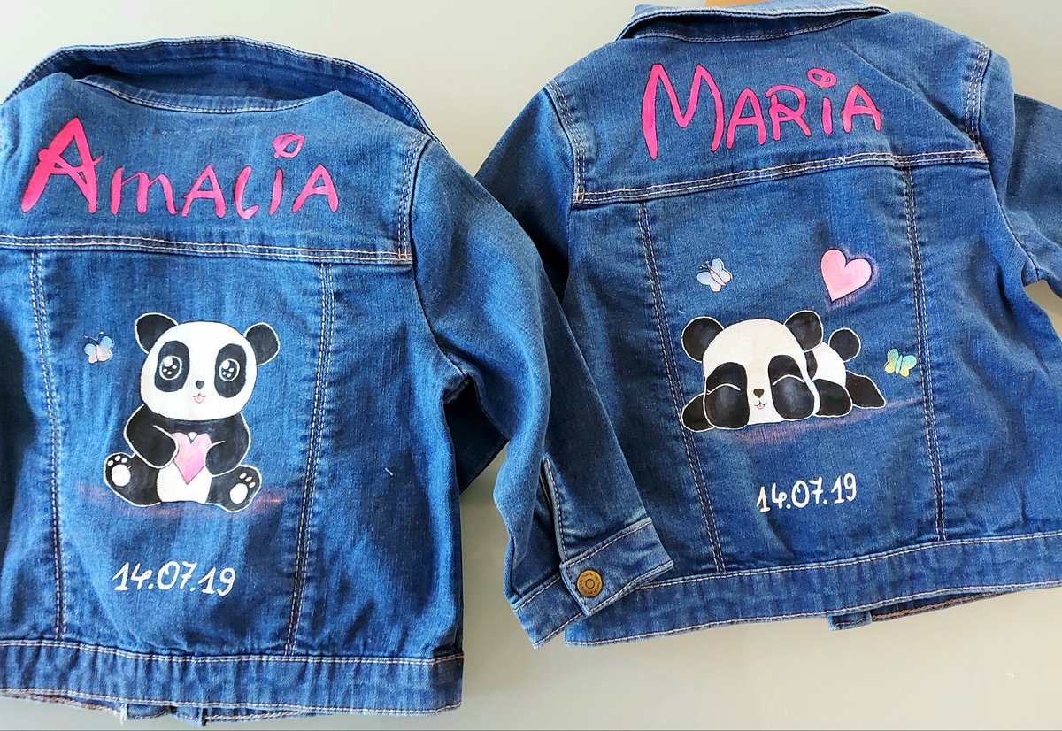 Elisa280397's tweet photo. Handpainted jeans jackets for the 1st birthday of twins Maria and Amalia 🐼🎈 https://t.co/2Z3dDJRvJm