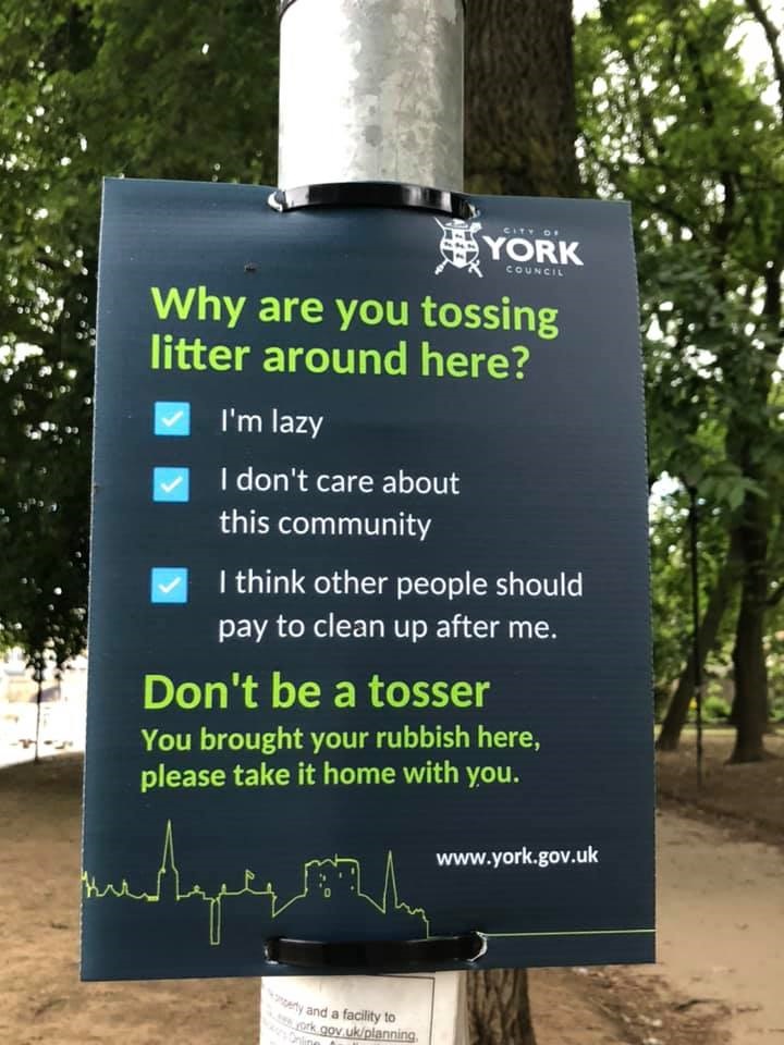 CityofYork's tweet photo. Thanks for the ❤️ for our #Dontbeatosser campaign 😉! 
Now share the ❤️ for #York as it reopens, and please take your #litter home. 
Thank you https://t.co/XqVsC1MSN4