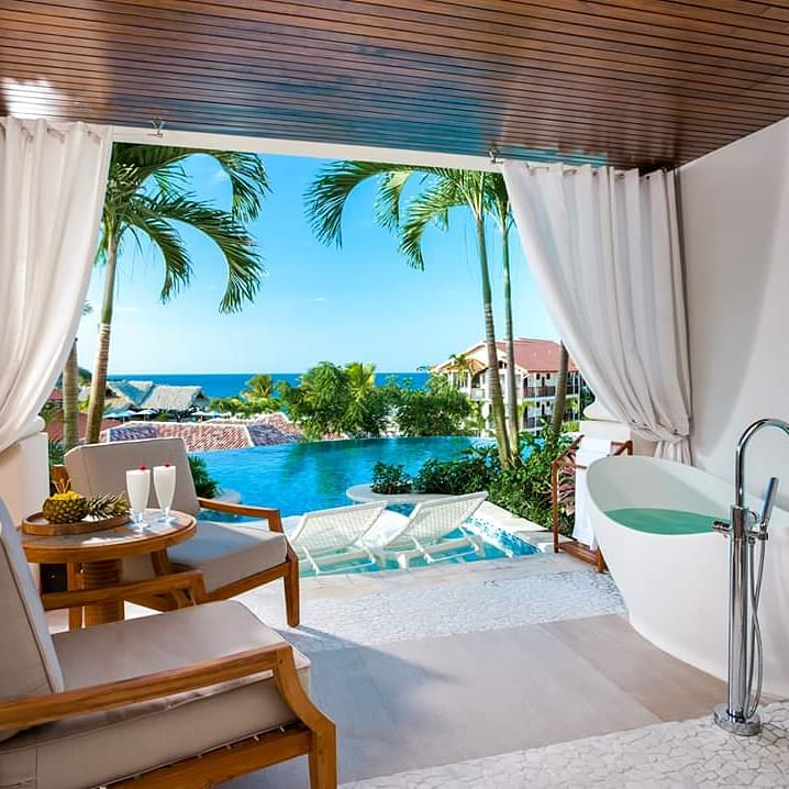 joanbernardini's tweet photo. Sandals #Grenada 
#SandalsResorts
🌴
https://t.co/Y4qomPEPLB
🖥 https://t.co/HAUZKuoNyS 
#bernardinitravel #beach #spa #Caribbean  #allinculsive #DestinationWedding #Honeymoon #beachwedding #cruise #Jamaica #Barbados #stlucia #Grenada #Bahamas #emeraldbay #exuma #scubadiving https://t.co/GQJwR1qRn6