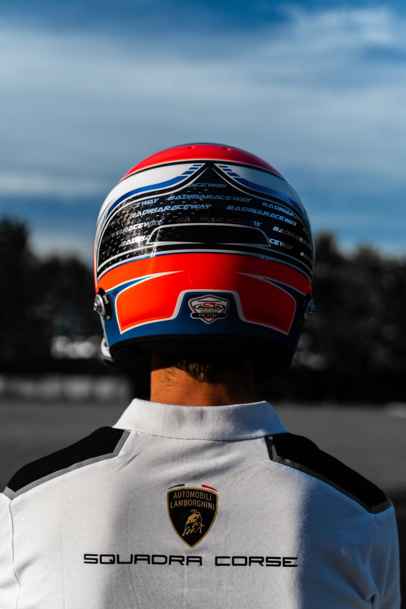 GiacomoAltoe's tweet image. What a masterpiece! Let me introduce you my new 2020 helmet, fully in love with it!🔥 1 more week to go racing 🏁 @LamborghiniSC @StiloOfficial