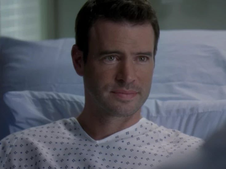 Happy birthday scott foley, please bring henry back to life and save teddy from that ginger jerkface 