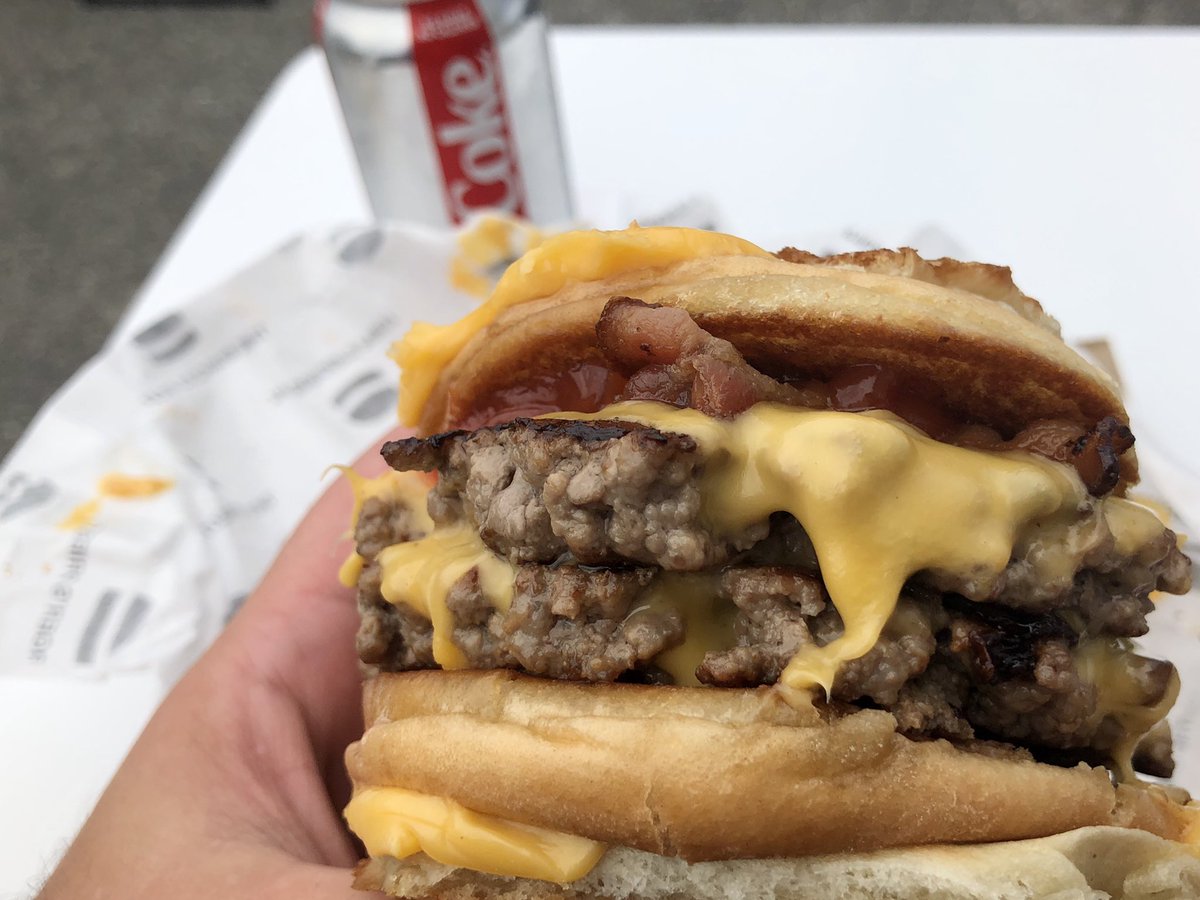 jeffjedras's tweet photo. Welcome to Ottawa, @burgerspriest! You’re not downtown, but you’re now a lot closer than Queen East. And patio seating! #VaticanCity #AndItWasGood https://t.co/PfGAX3wT5V