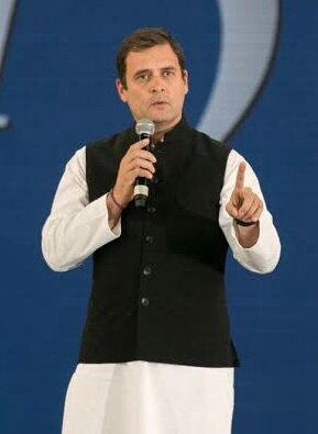 yogeshpanwar710's tweet photo. मेरे नेता राहुल गांधी हमेशा सत्य के लिए लड़े है
सत्य के साथ खड़े हैं 
#MyLeaderRG 
@RahulGandhi https://t.co/JLkkyvbZWY