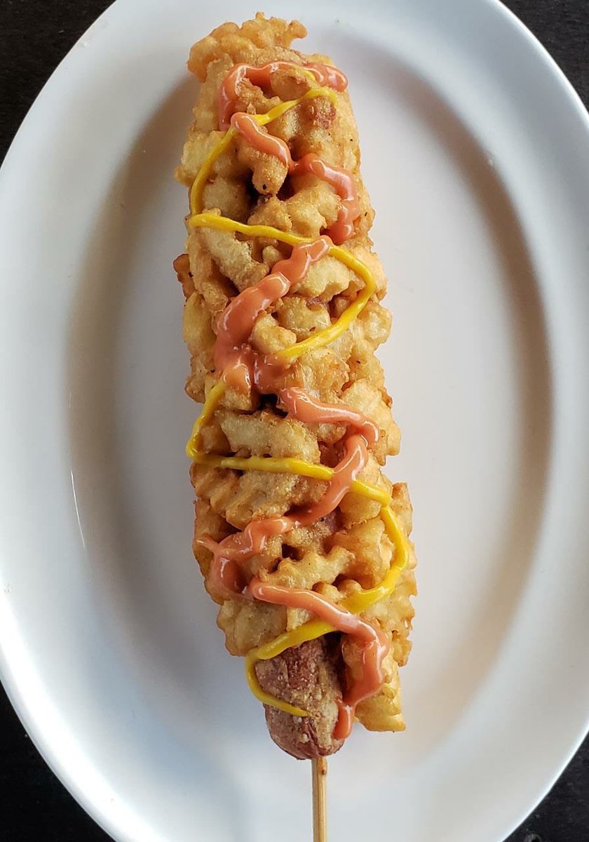 EntreFood's tweet photo. Hoy todos nuestros locales están abiertos 😱📢 Algunos los podes encontrar en Uber Eats, Glovo y Rappi. También tiene servicio express habilitado, no te preocupes llegamos hasta la puerta de tu hogar ❤️💛 https://t.co/ko3VLcAQ8F