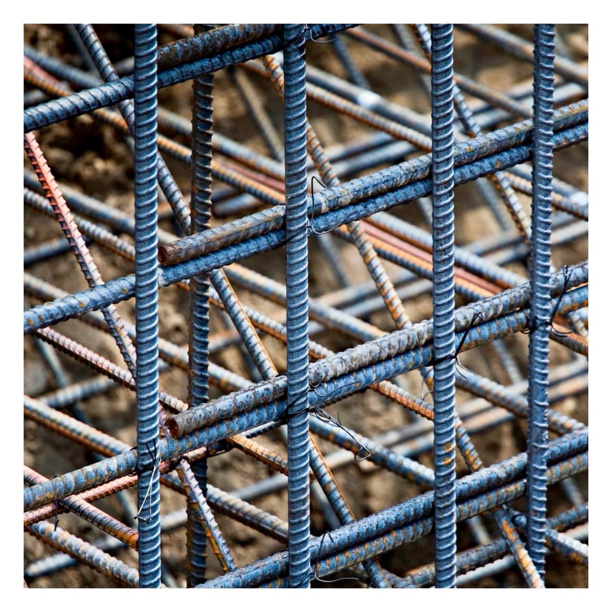 Sambler_Ing's tweet photo. Acero de refuerzo 

#Sambleringenieros #Estructuras #Concreto #Construccion #Arquitectura #IngenieriaCivil #Ingenieros #Planos #Obras #buildings #engineering #architecture #construction #civilengineer #civilwork #building #loveforconstruction #passionforwork https://t.co/QFeRxLaGnG