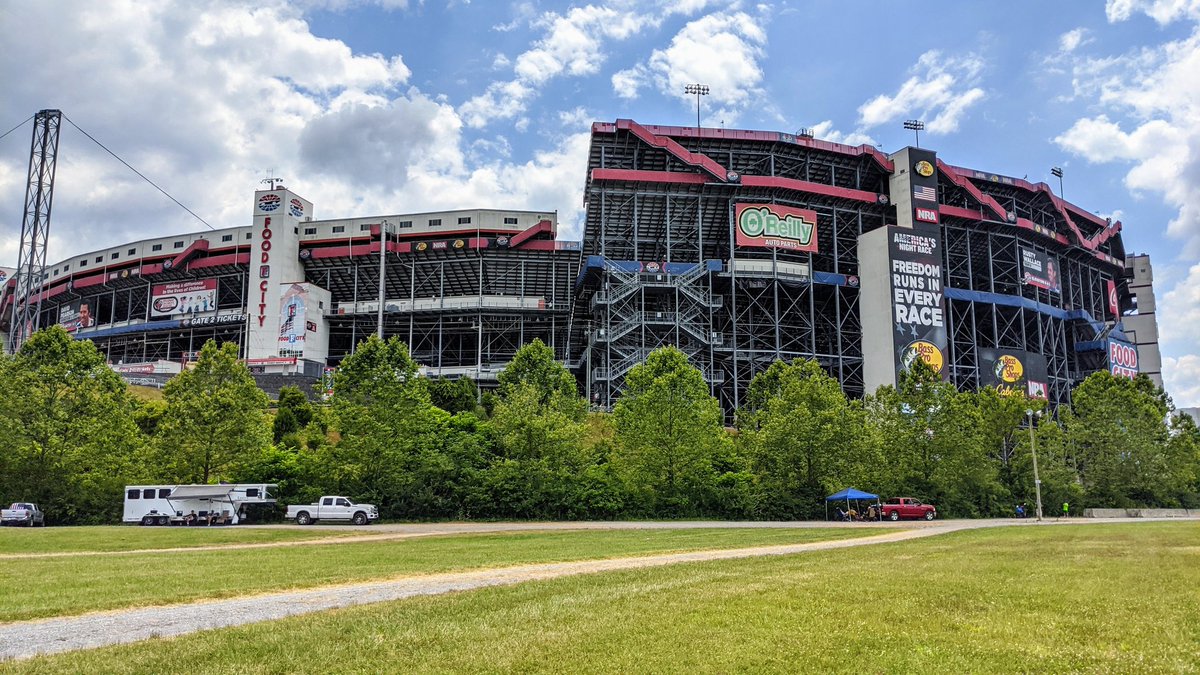 paulwhittington's tweet photo. We're at the track and the tailgate is in full swing!! #NASCARtailgate #AskMRN #NASCAR #AllStarRace https://t.co/mCEu0jhkui