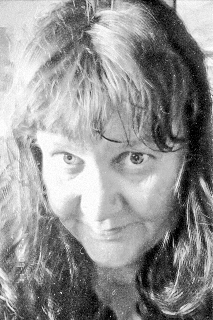 SatuYlavaara's tweet photo. FIMO app oli aiemmin testissä tällä puhelimella. Tässä kolmiulotteisia. #blackandwhitephotography #selfportraitsz #FIMOapp #blackandwhite #huaweip30pro  #huaweip30proPhotography https://t.co/FR5gxYjiUN