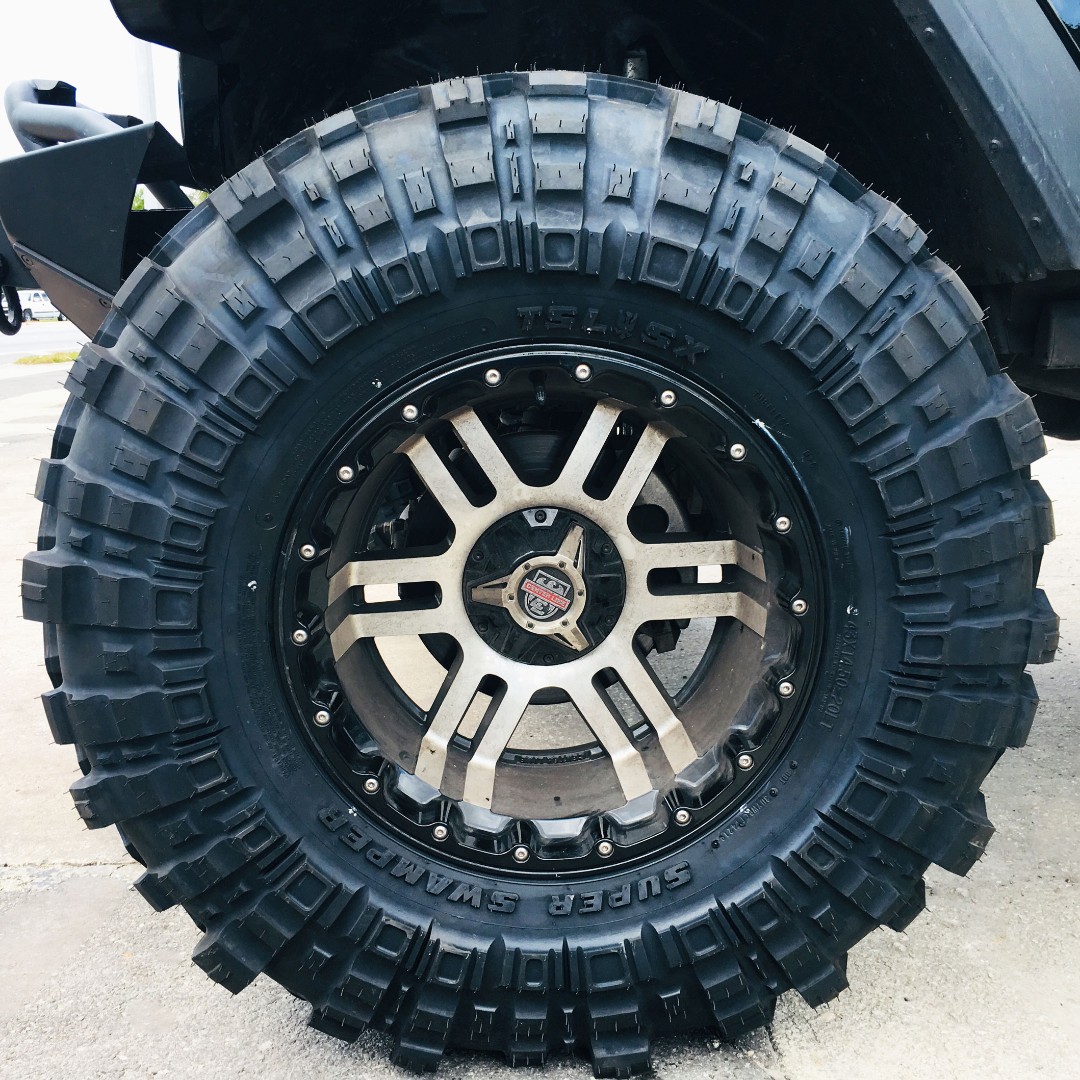 TireOutletLLC's tweet photo. We just installed some fresh 43/14.50/20 Interco Tire Corporation #superswampers on this Jeep #gladiator 😎
Let us know what you think in the comments below!
#TireOutlet #itsajeepthing #jeeping #intercotires #jeepgladiator https://t.co/gTO0RltJvN
