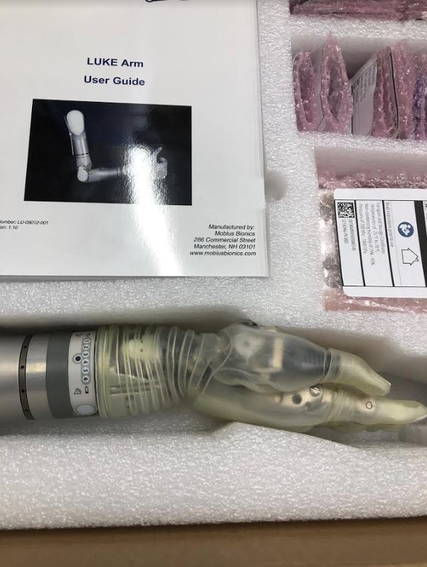 MedicalCenterOP's tweet photo. Here's one we were super excited about - the #LUKEArm by @MobiusBionics!
Now, our client has a device with pre-programmed grip patterns, end-point control for hand motion, a flexible control system, dust- & -rain-resistant capabilities, and more!
#MobiusProsthetics #prosthetic https://t.co/ZcBNe7HEP2