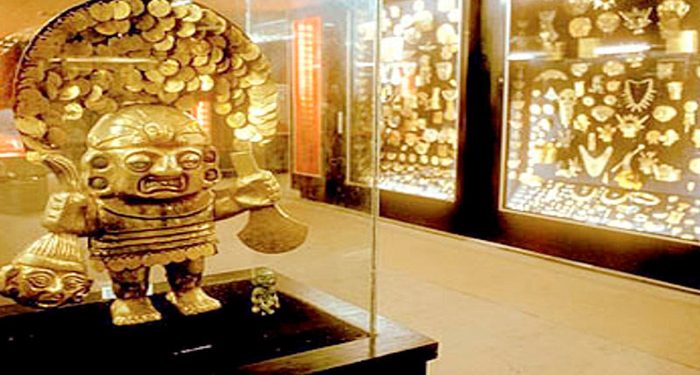 P_Cultural's tweet photo. "La Leyenda de El Dorado se revive en el Museo del Oro de Bogotá, una galería de miles de objetos labrados en oro por los antiguos indígenas colombianos, entre el 500 a.C. y el 1.500 d.C"

Una aproximación a la leyenda de El Dorado: https://t.co/Yh6rlBboSL #Museos @MuseosColombia https://t.co/uq0oQeuxZK