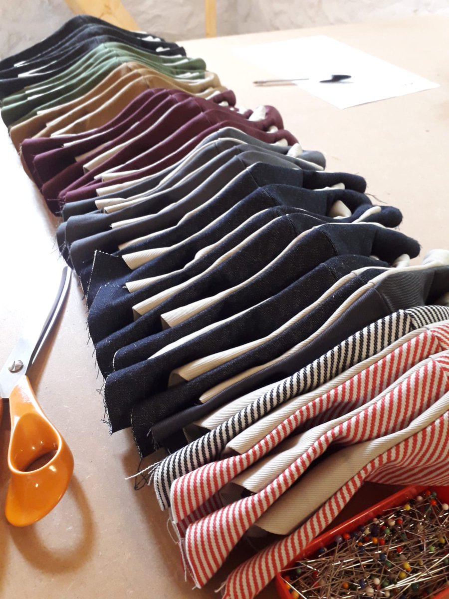 madebygriffs's tweet photo. Face masks in production today. Pick your colour! 🌈 https://t.co/MsnjC32P56 https://t.co/qlb78KngL7