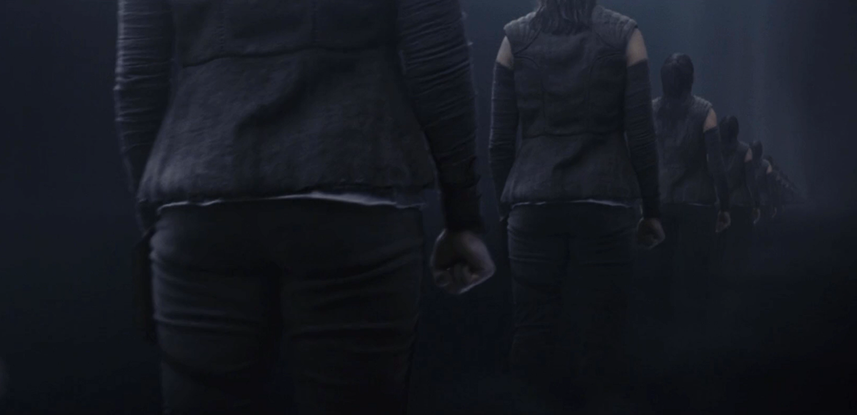Rey in the cave on Ahch-To makes a fist just like this. This is right before she is transported down the line of multiple Reys, where she now reaches out to touch the mirror and sees Ben on the other side in the WBW. This motion is the Dark’s connection to the WBW.