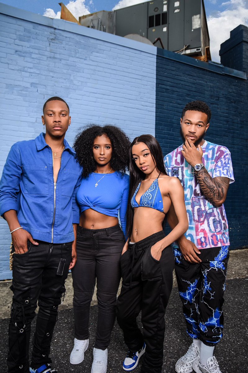 aaronjordannn's tweet photo. I’m a young aspiring creative director &amp; I just launched my first fashion project titled “Fashion bringing people together” which is focused on the concept of unity. Support is free! https://t.co/6kMzLIs1Au
