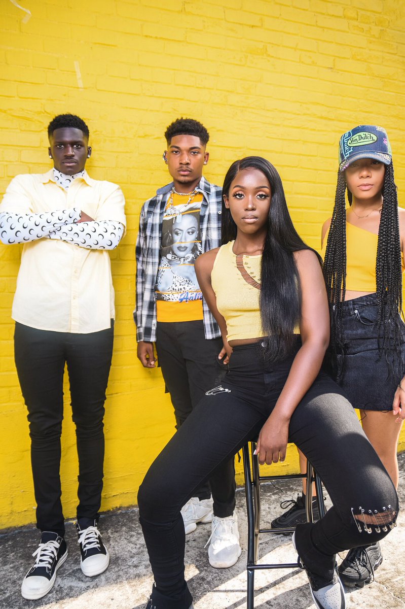 aaronjordannn's tweet photo. I’m a young aspiring creative director &amp; I just launched my first fashion project titled “Fashion bringing people together” which is focused on the concept of unity. Support is free! https://t.co/6kMzLIs1Au