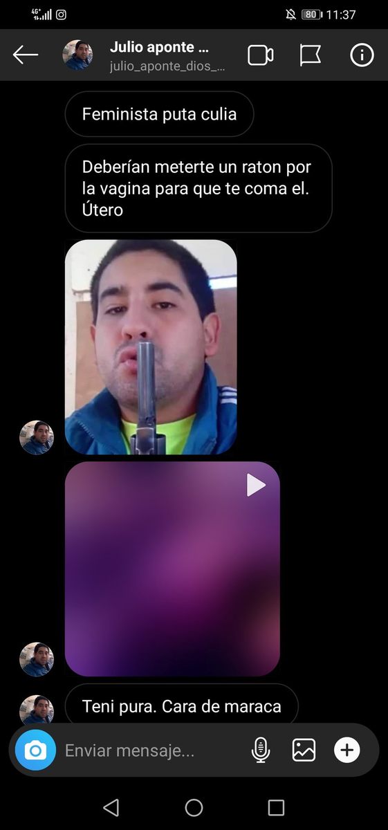 Ismenia37016685's tweet photo. ¿Alguien conoce a este señor? Por favor @PDI_CHILE , investigar, da miedo el grado de acoso. https://t.co/qIExrCrJNo