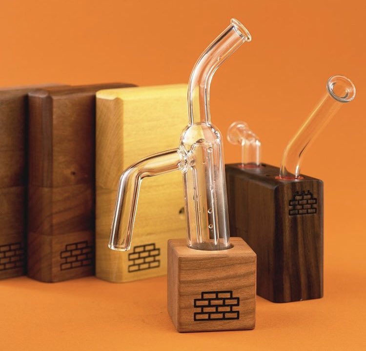 StickyBrickLabs's tweet photo. Mini Sticky Bubblers are back in stock! 🔥
If you’ve been waiting for these, now is your chance to scoop one! 💨

#glass #headyglass #dryherbvape #americanglass #vaporizer #bubbler #stickybrick #hitslikeabrick #cannabiscommunity  #420community #710community #cbd #hemp #vapefamily https://t.co/kQOzjOOuZK