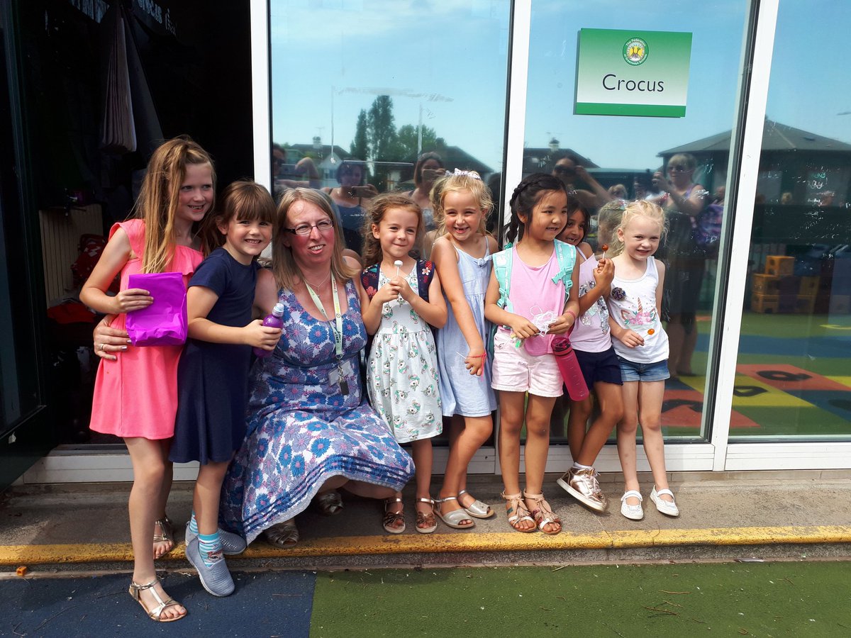 Phoebe And Bobby tweet media