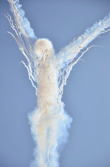 mqqqxim's tweet image. angels in the sky