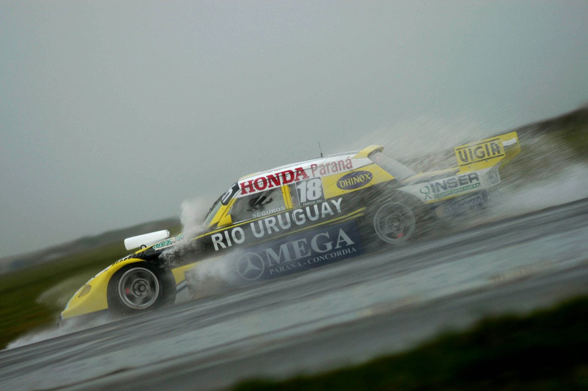 actcargentina's tweet photo. 👊Miércoles de #RetroTC al límite💥🔙 https://t.co/YYXKPwCLFY