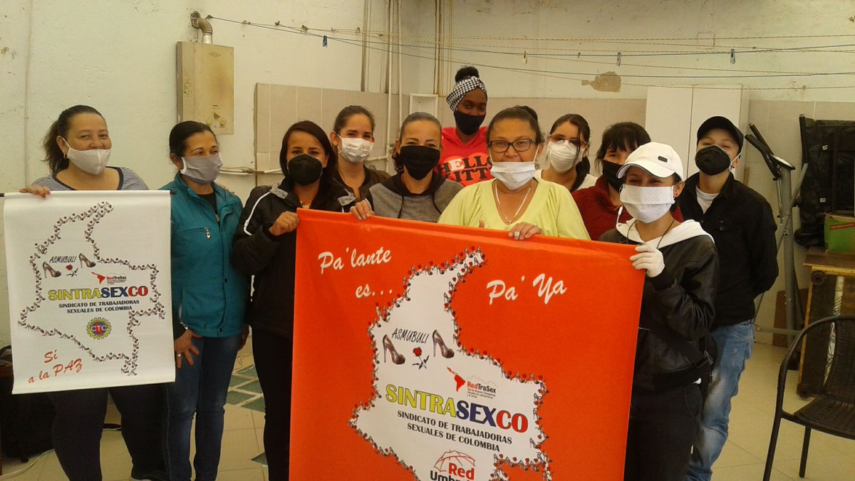 ASMUBULI's tweet photo. En medio de la crisis del Covid-19 nosotras las integrantes de Sintrasexco-Asmubuli seguimos enfocadas en la lucha por nuestro derechos fundamentales y laborales. Sin dejar a un lado las necesidades de nuestras compañeras´en este tiempo de cuarentena. https://t.co/Au5nSQ2UAZ