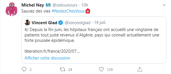 Ici il réagit à un tweet stipulant que les hôpitaux Français accueil des patients algériens, il rebondit avec le  #RestezChezVous   qu’il détourne pour sous-entendre que les Algériens devrait rester en Algérie. Vous voyez à quel point c'est sournois ? Mais vous n'avez encore rien vu