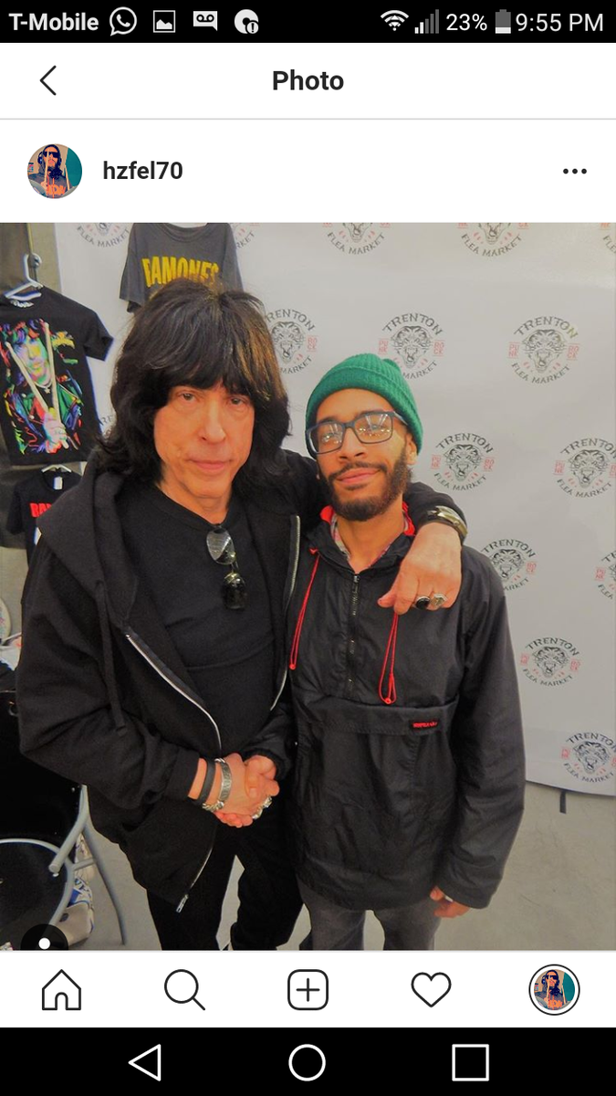 HZFel67's tweet photo. Happy birthday to one ov my favorite drummers ever. Thanks for always being so kind. @MarkyRamone #heyholetsgo #surfinbird 🎩👍 https://t.co/9gYjcxkMSm