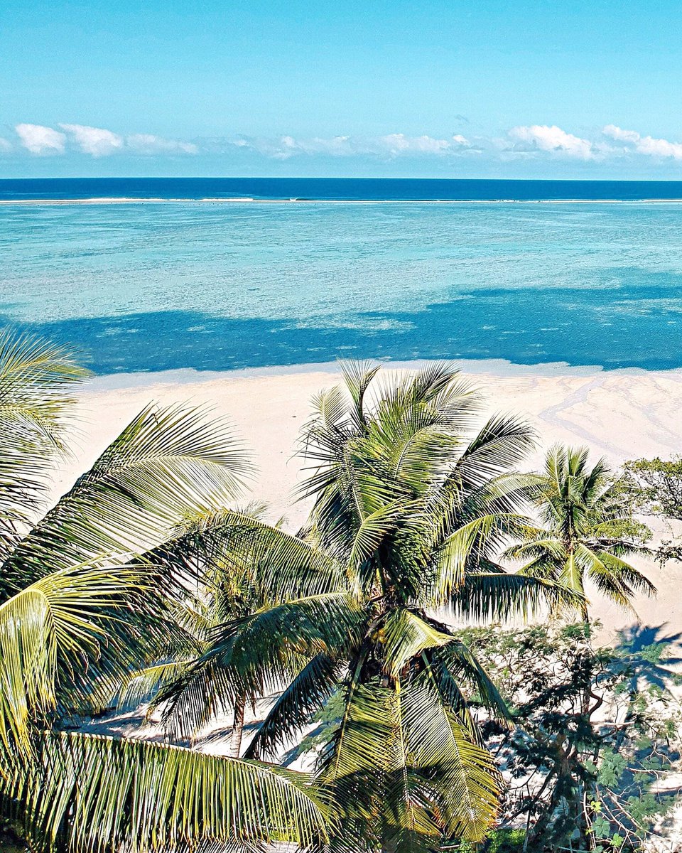 hotellum's tweet photo. #Beach and paradise! Would love to enjoy the #summervacation there too!
A - #Maldives
B - #Fiji

What do you say? Let us know and we will share the answer in our next post! #guesswherechallenge

Answer to last picture: Chile

Photo by Magdalena Love on Unsplash

#Travel https://t.co/WFRBaGdMvk