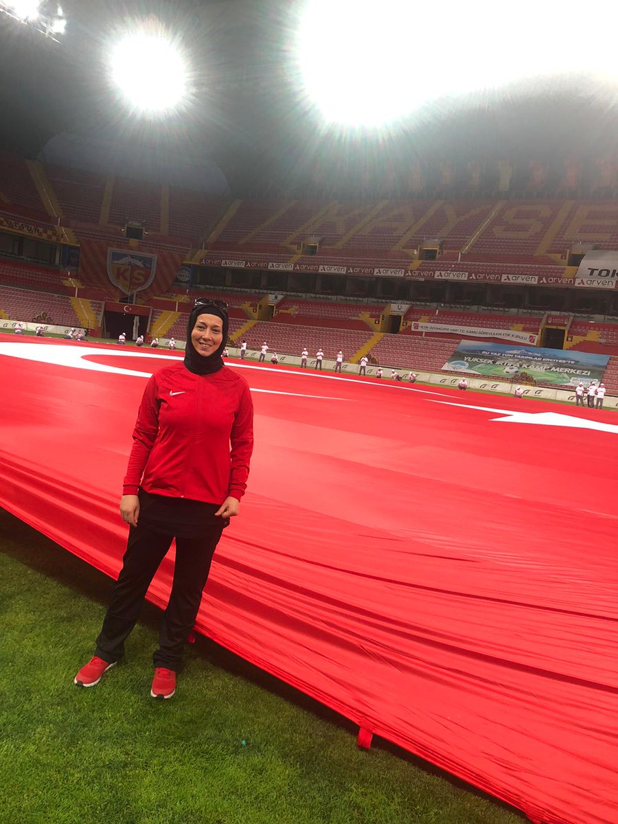 Ayşe (@ayse_apzg) on Twitter photo 