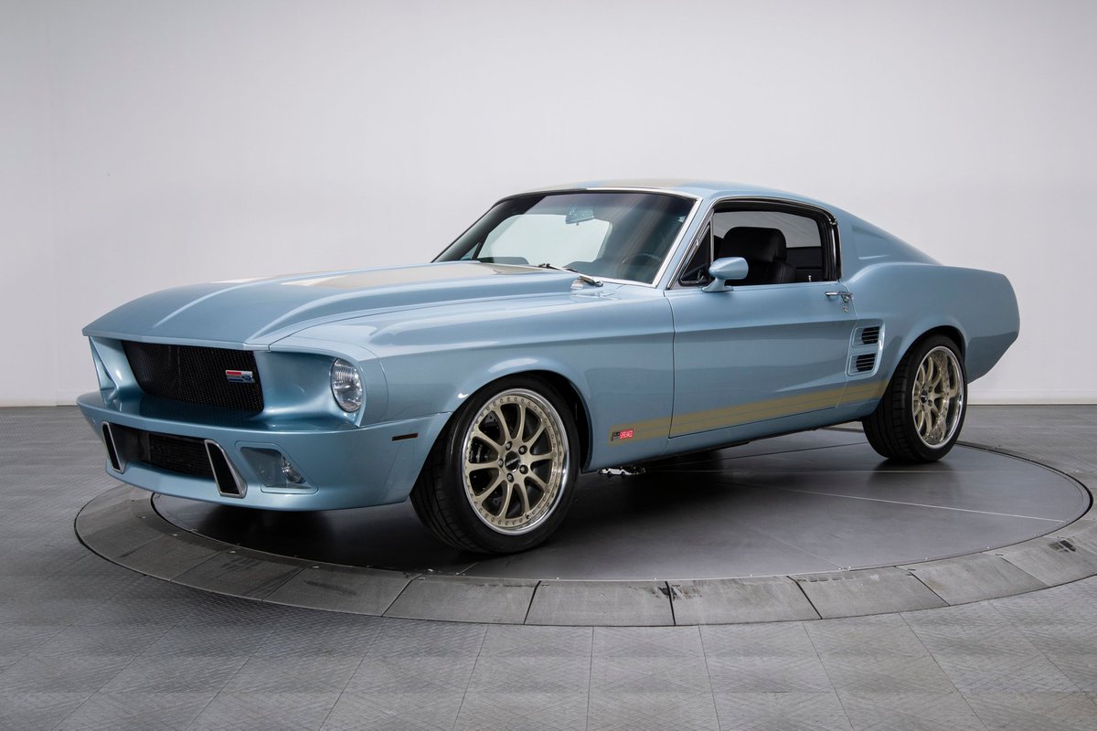 ForgelineWheels's tweet photo. What makes a “functional road warrior?” A #protouring #ford #mustang on #forgeline #ZX3P by is a good definition! https://t.co/f05zGsyJak https://t.co/zfIEDmXJO9