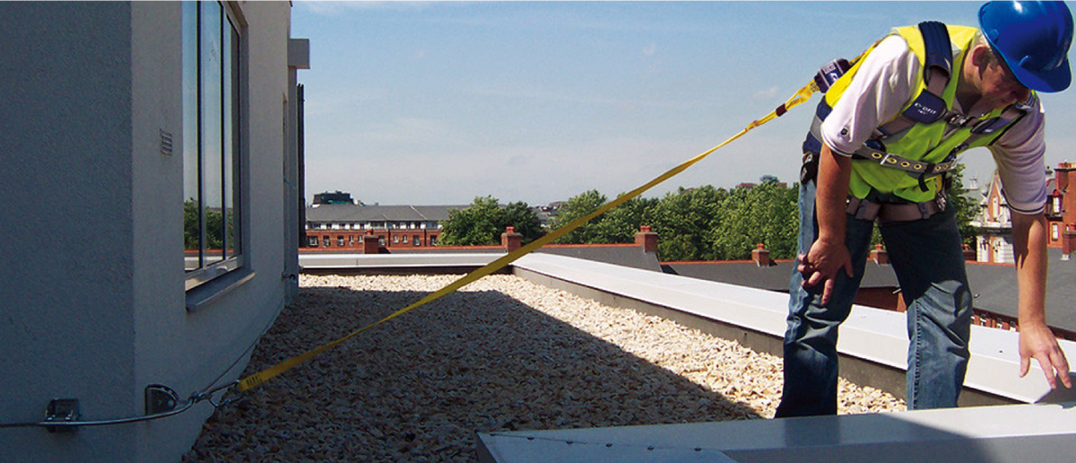 ReSolveOK's tweet photo. On June 24th, a worker was working at 120 ft when he fell to his death. Investigators found he had no fall protection on.Does your company work at heights? Are you providing the necessary protection? Contact us at safetyhelp@resolveok.com.

#fallprotection #worksafe #construction https://t.co/hjubvUix4W