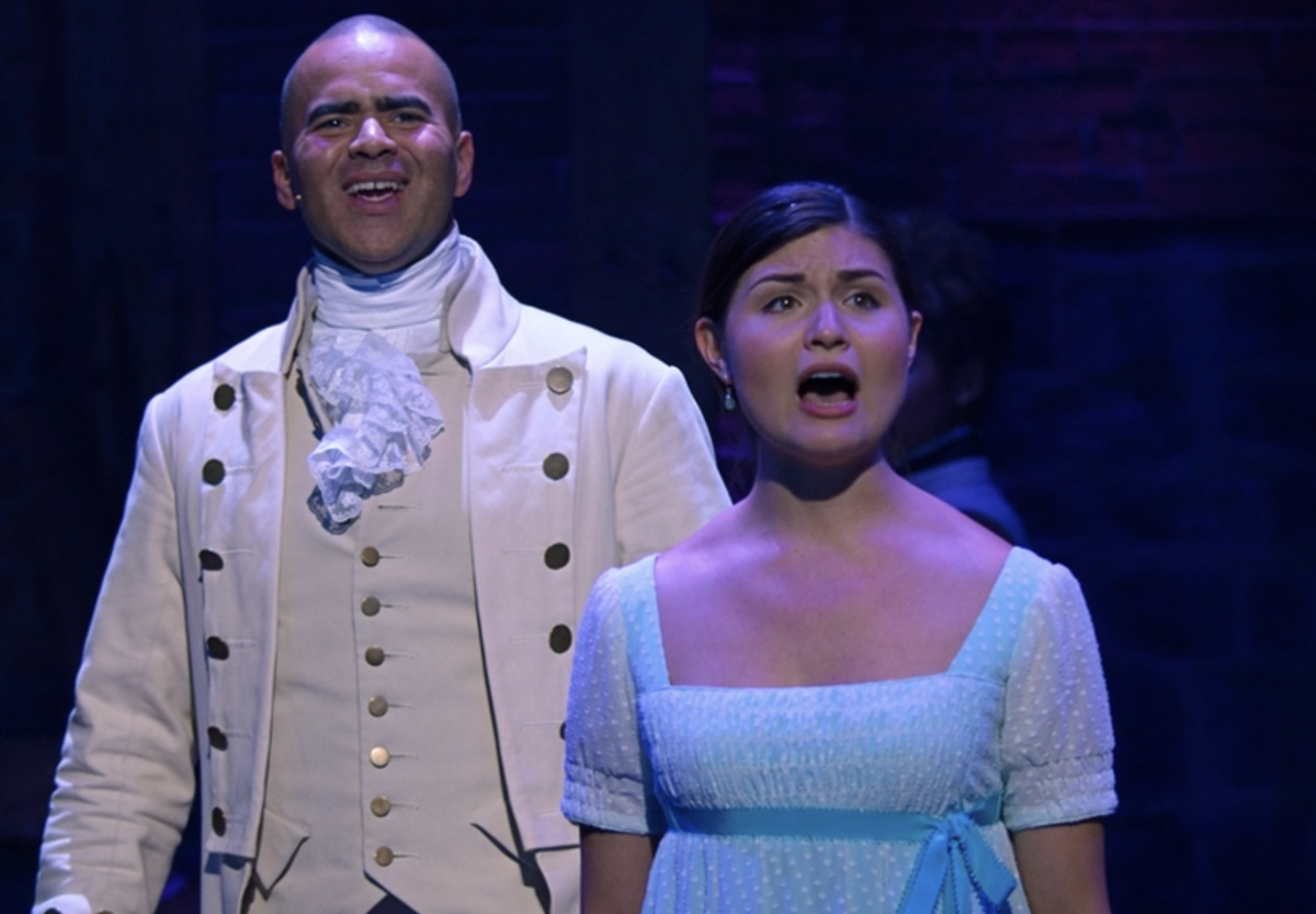 This acting moment from Christopher Jackson is everything and I choose to believe it is 100% intentional.E: I raise funds in DC for the Washington MonumentW: She tells my story! :)E: I speak out against slavery!W: :(