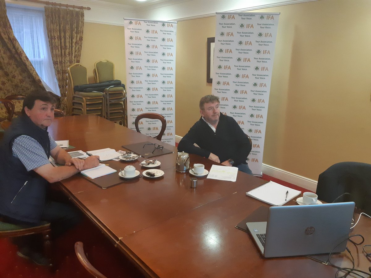 SlaneyTurlough's tweet photo. #IFAMonaghan County Executive tonight with a "top table" of County Chairman Frank Brady &amp; Deputy Chairman Bernard Treanor broadcasting from Monaghan. IFA National Animal Health Executive Tomas Bourke addressed the TB issue in the county @IFAmedia https://t.co/5jMNWP06O7