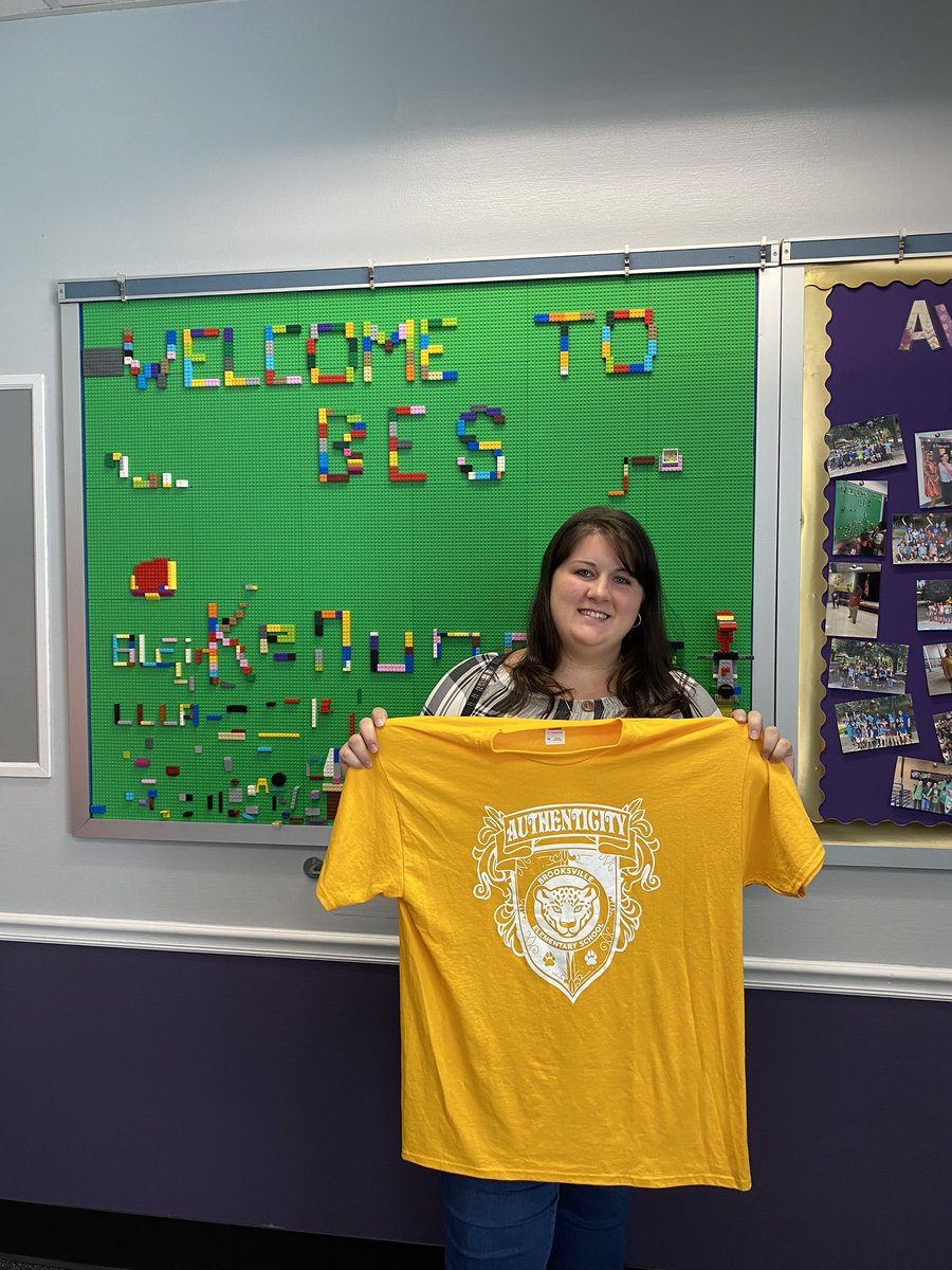 besleopards's tweet photo. We would like to welcome Mrs. Bailey to the 4th grade team at BES!! Mrs. Bailey is a recent @SaintLeoUniv graduateπ©βπ
We are so excited for her to start her career at #BESdreamsbig!!!!!
@HernandoSchools
@RachelNichole0
@ReneeSedlack
@DSP_Admin
@momentum79 https://t.co/kTeKjJRrMk