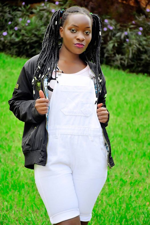 legacy_ivan's tweet photo. Allow me let you know this,she gonna #whine it,very soon you just open your eyes #Whine_it Bon Man Dictionary ft Trek G Ug on this one....Open your eyes video Loadingggggggggggggggg.......
#whineit
#JP_Photography
#IvanPromotarUg https://t.co/RcC0ishL9D