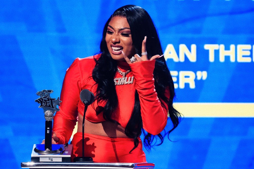 stalliarchives's tweet photo. cleansing your tl with megan thee stallion’s smile appreciation tweet 💖 https://t.co/3kdMJV4uO5
