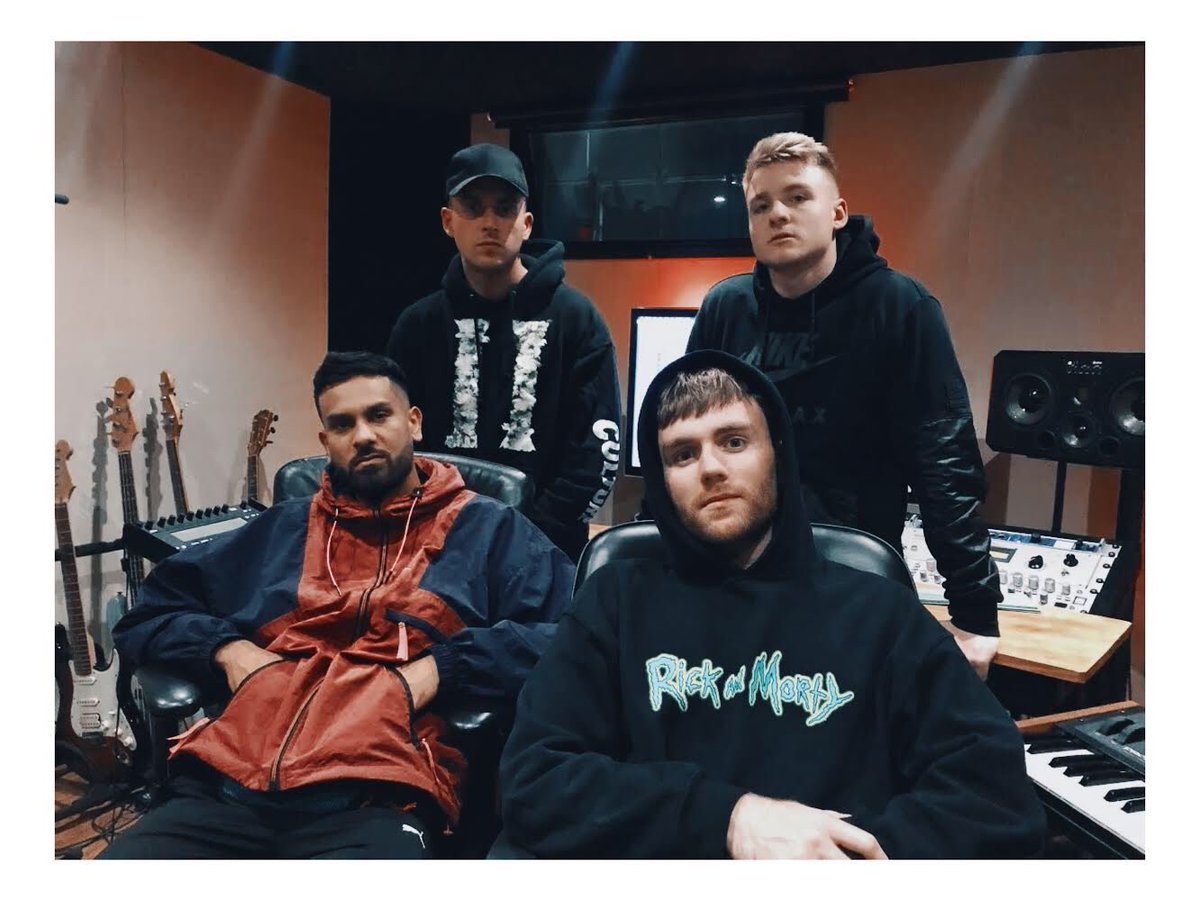 Beeen making music with our good friend <a href="/AlanProducer/">Alan Sampson</a> a lot over the past year 👁👂 Delighted to be back at work in PHP, we got some announcements coming really soon 🔐