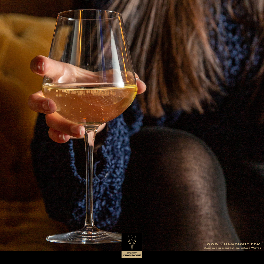 ChampagneBureau's tweet photo. Champagne is not only for #weekends! https://t.co/cNjj8OMEtj