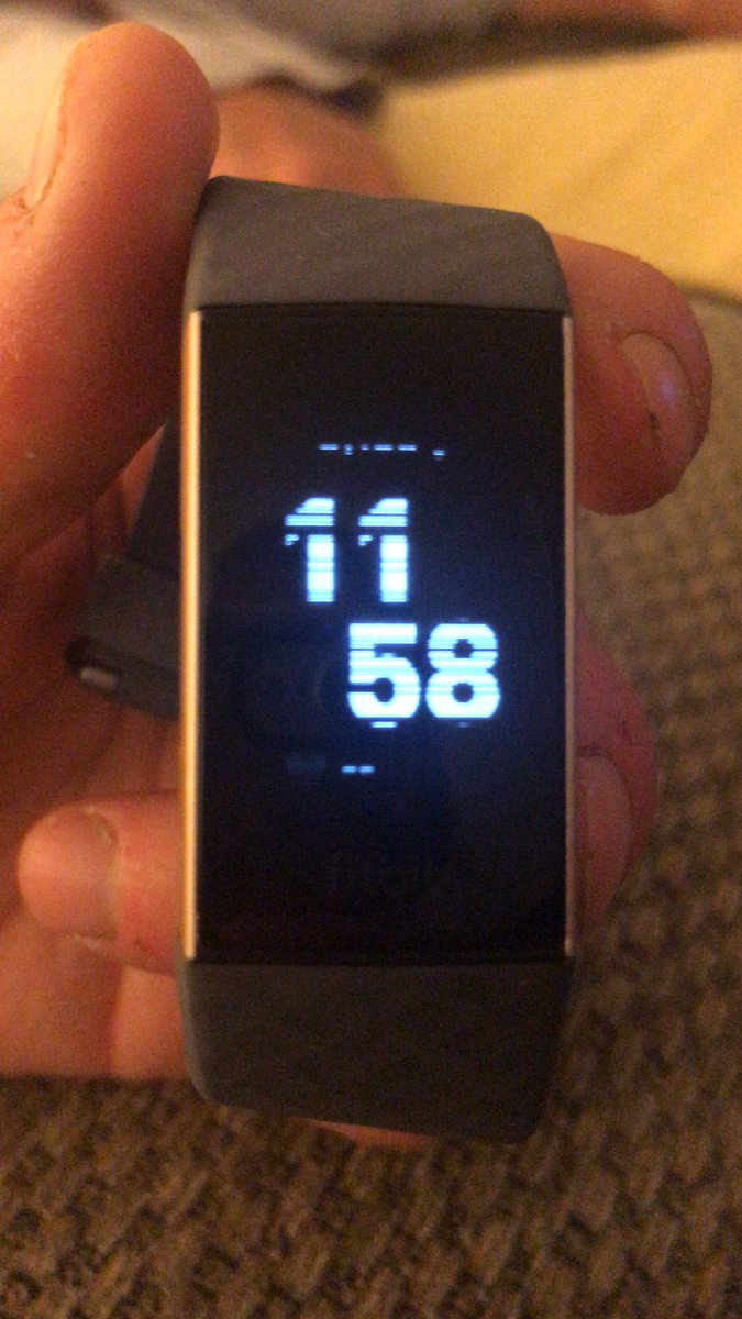 Juliakitchen04's tweet photo. @FitbitSupport hello! My Fitbit Charge 3 isn’t syncing with my iPhone properly and it has a disruptive display. I was gifted it in december. How do I go about getting it fixed or a replacement? Thanks! https://t.co/JiZVKY9I09